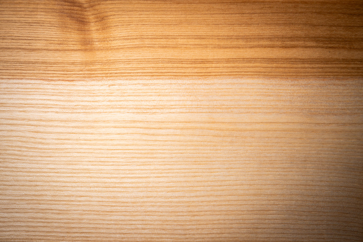 Holzbrett / Schneidebrett / Frühstücksbrett Esche aus nachhaltiger Forstwirtschaft